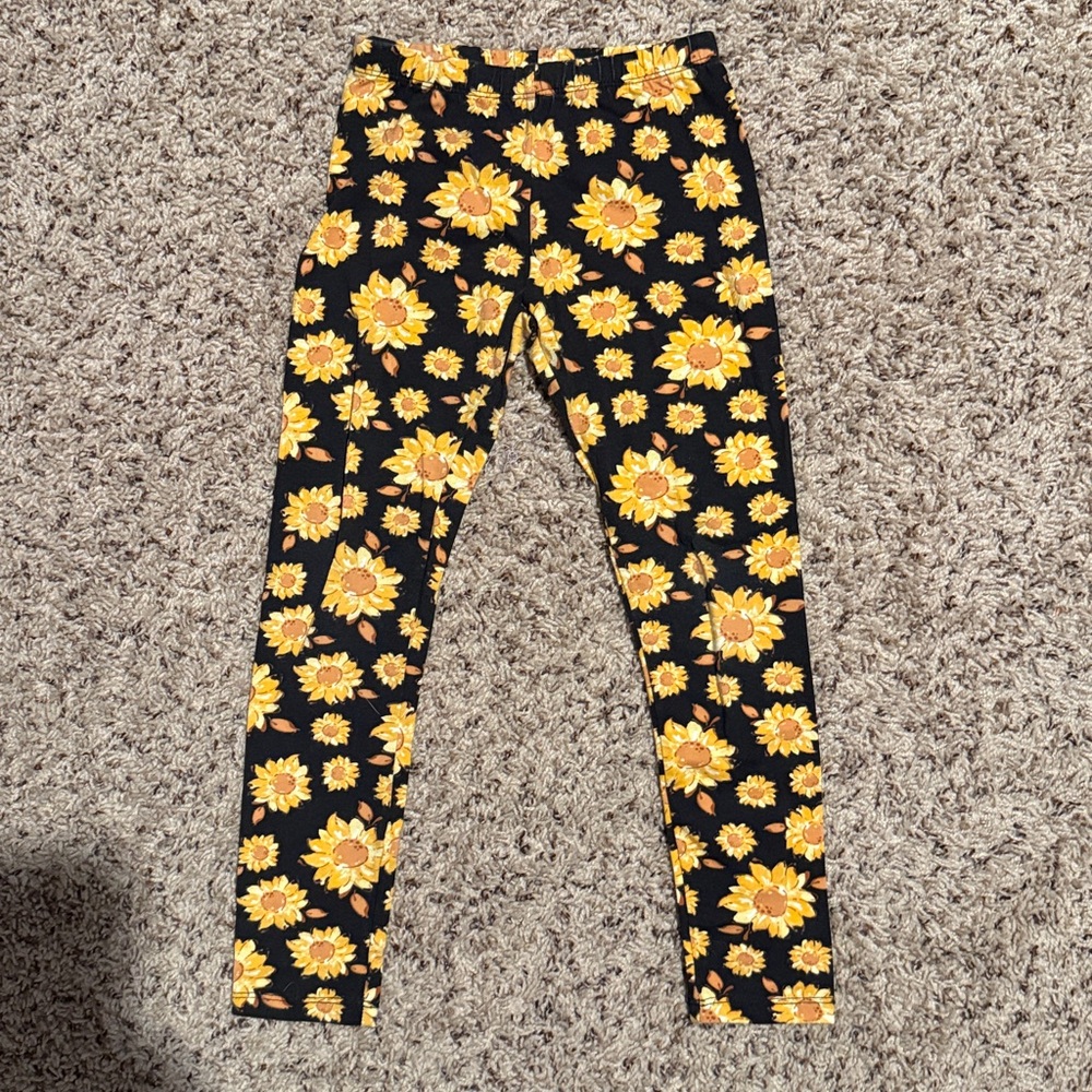 Girls size 130 (8) hoodie & children’s place size 7/8 leggings matching set - Picture 4 of 4